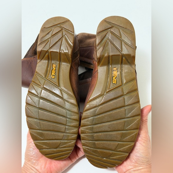 Teva De La Vina Waterproof Leather Short Boots Size 7 - Picture 4 of 9